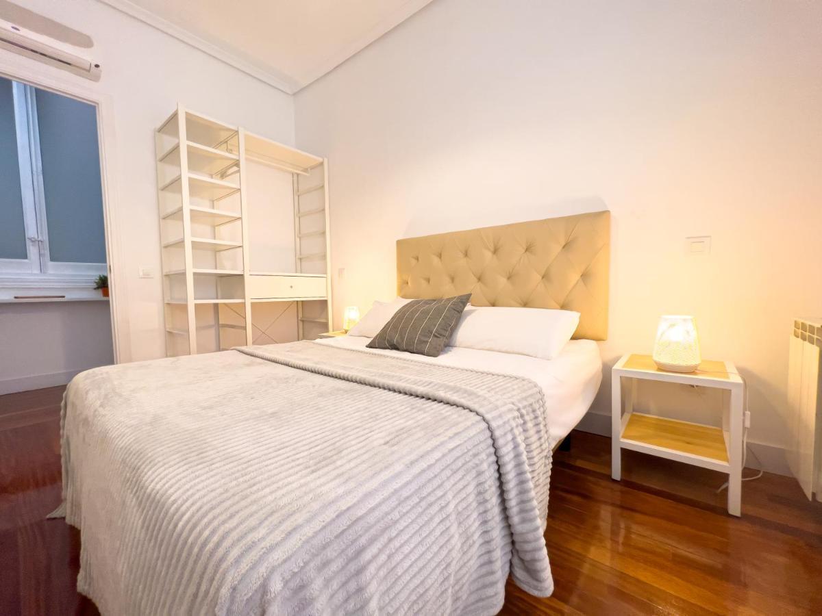 Callao Suites Madrid Bagian luar foto