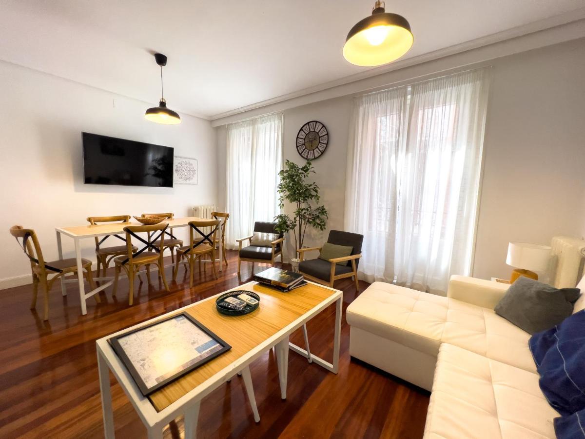 Callao Suites Madrid Bagian luar foto