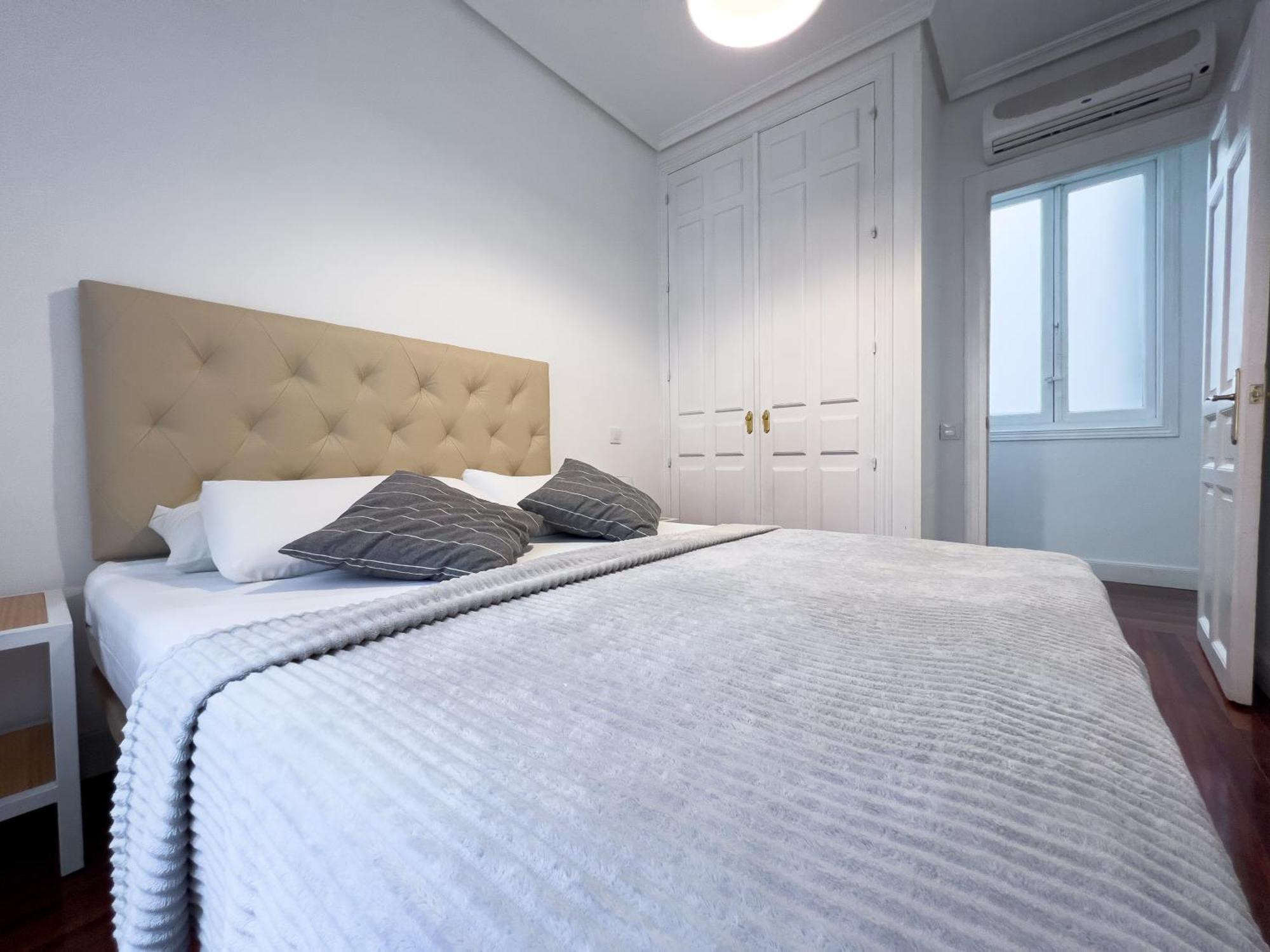 Callao Suites Madrid Bagian luar foto