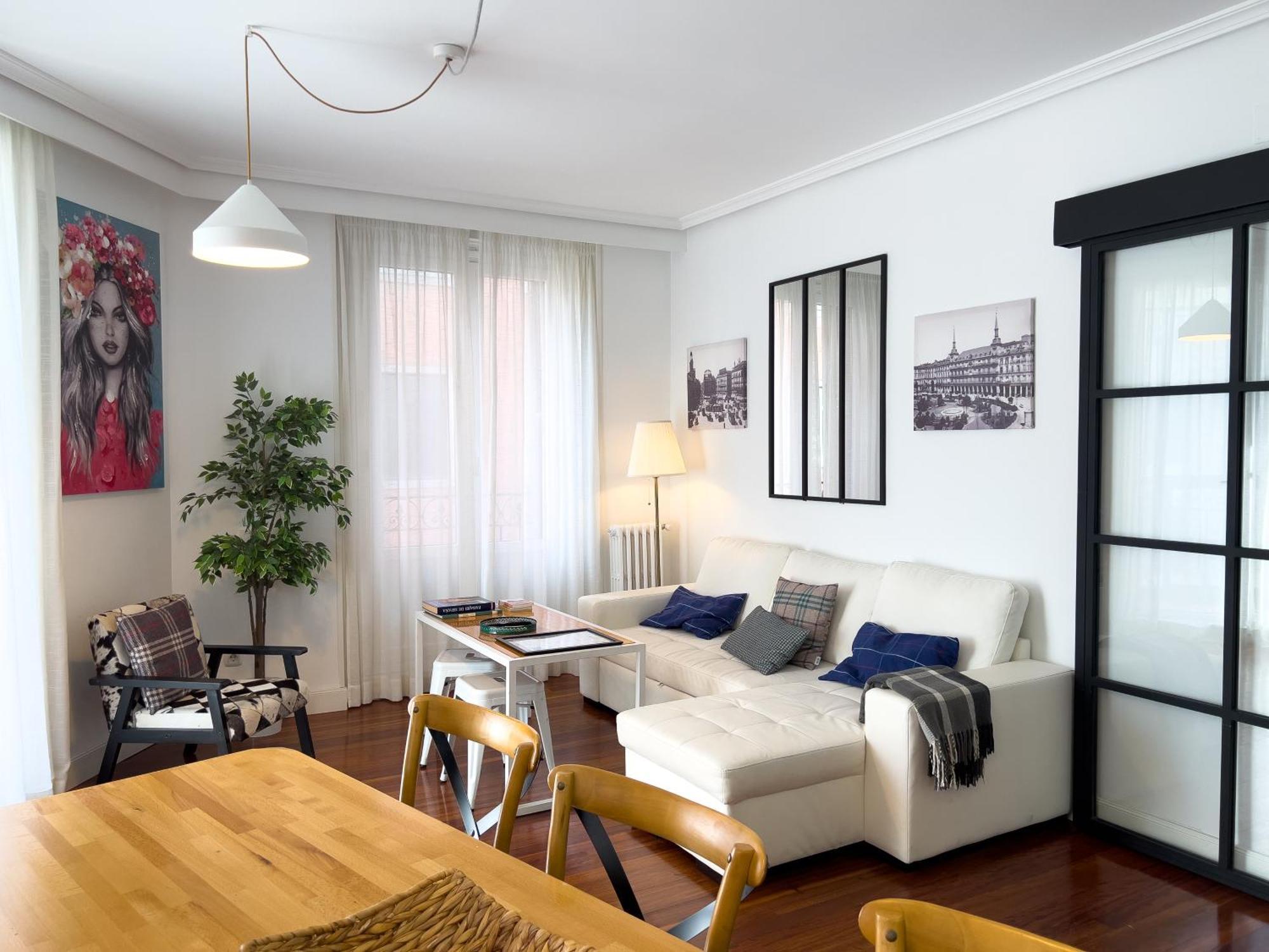Callao Suites Madrid Bagian luar foto