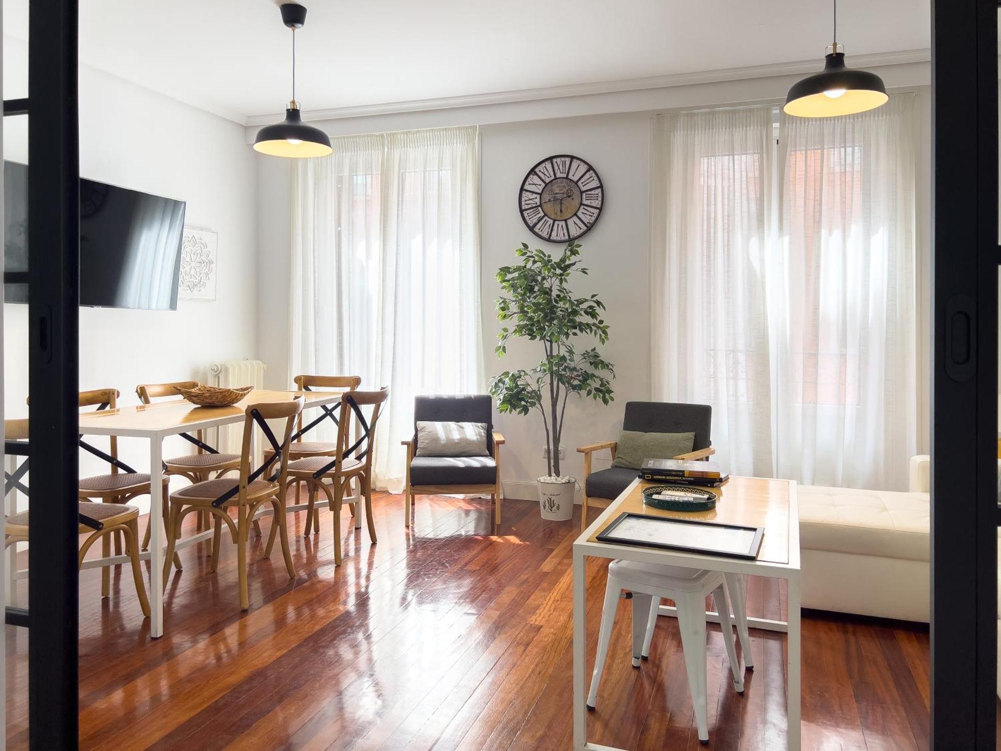 Callao Suites Madrid Bagian luar foto